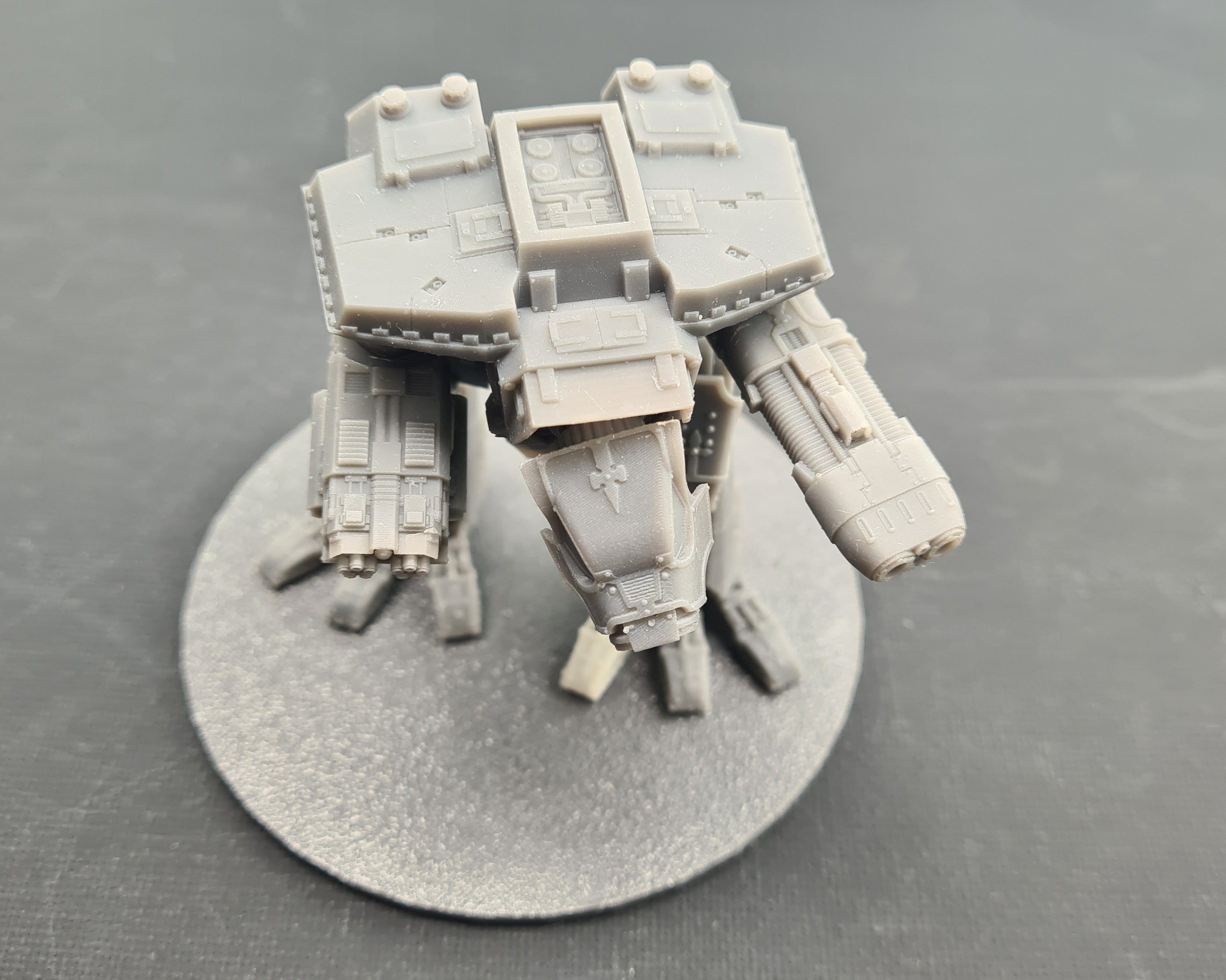 Lucian Light Titan