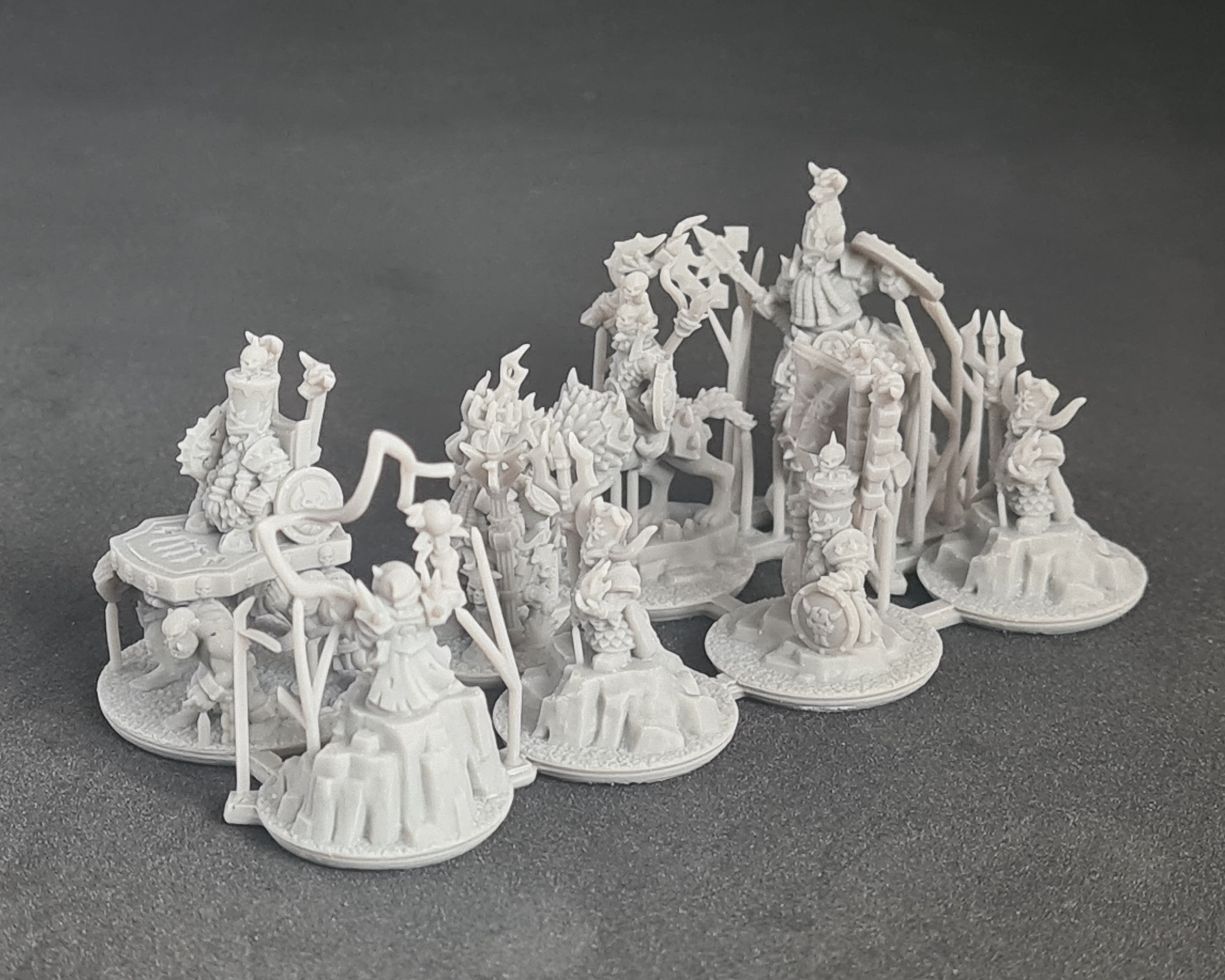 Chaos Dwarf Commanders and Wizards (FD)