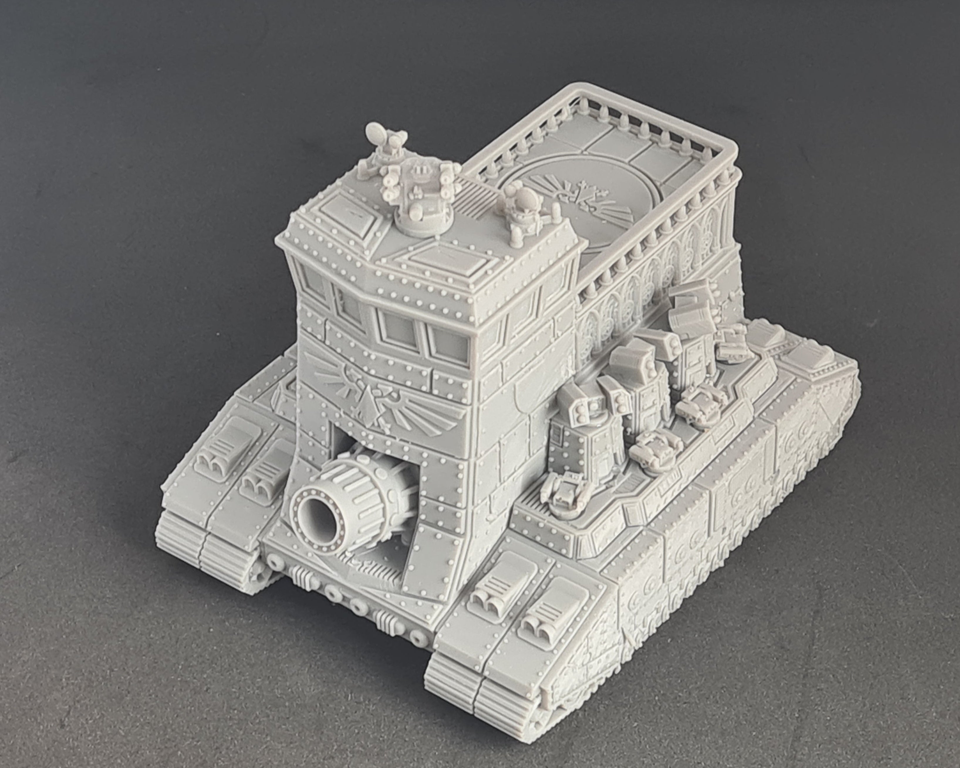Super Heavy Command Tank