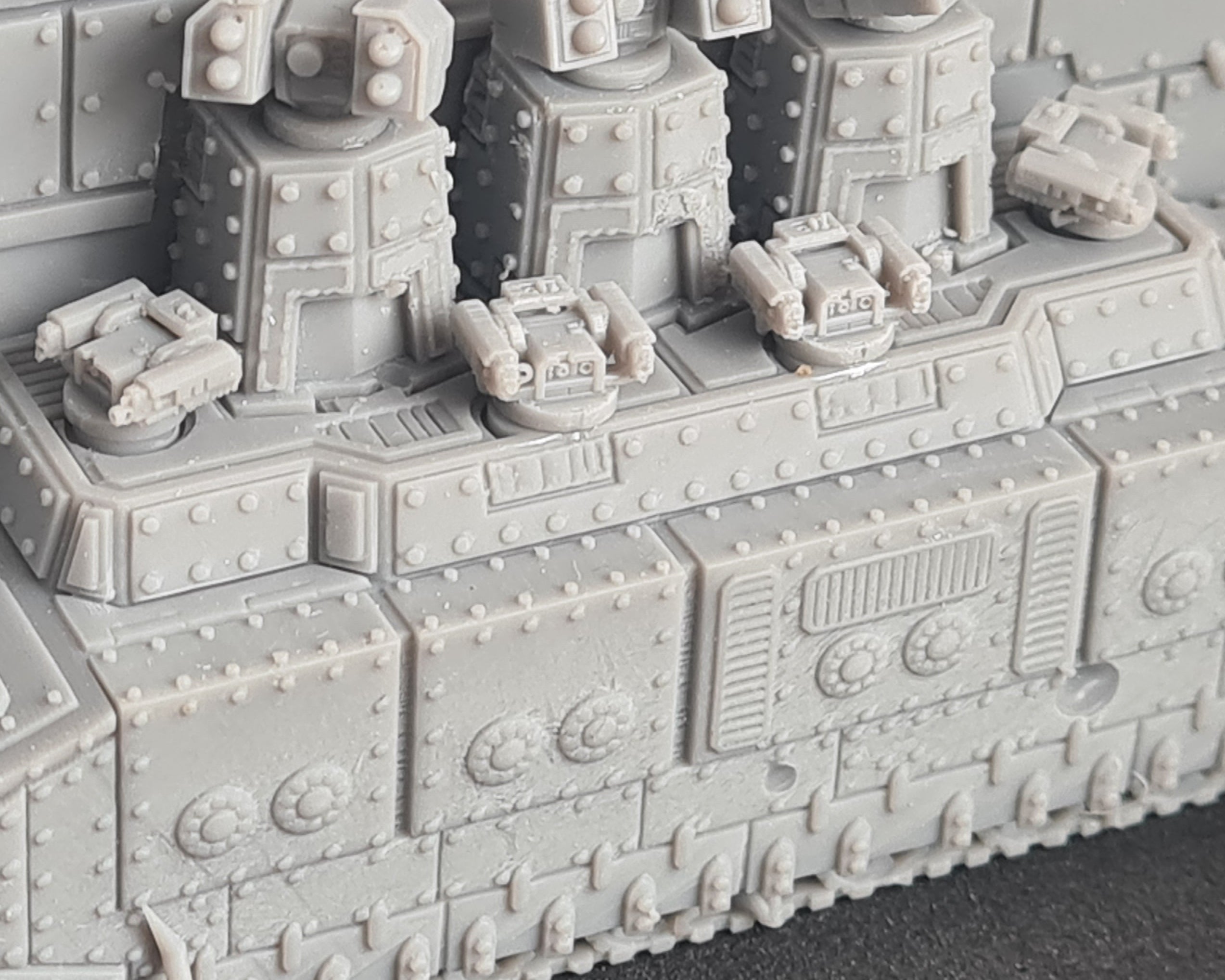 Super Heavy Command Tank